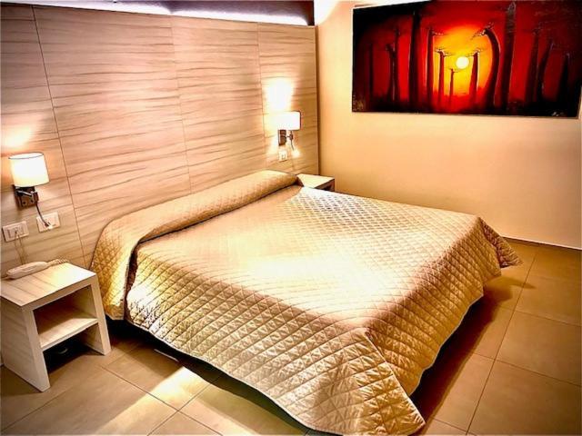 Hotel Stella Модена Екстер'єр фото